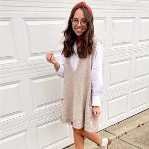 Deep V-Neck Sleeveless Sweater Dress